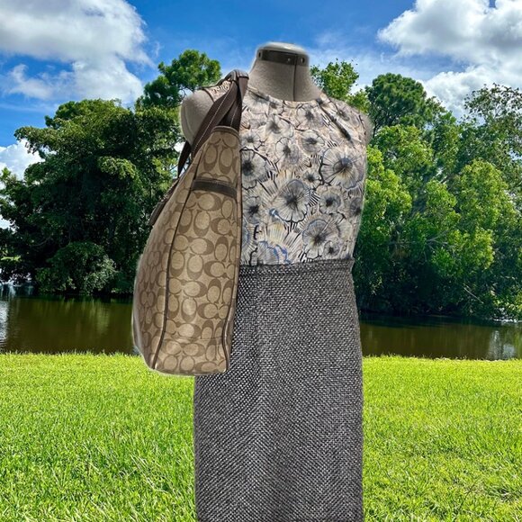 COACH Legacy Stripe Jet Set Signature C Travel Medium Tote Shoulder Bag 70588 - Picture 3 of 16